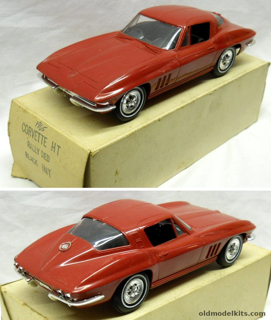 AMT 1/25 1965 Chevrolet Corvette Coupe Promo With Original Box plastic model kit
